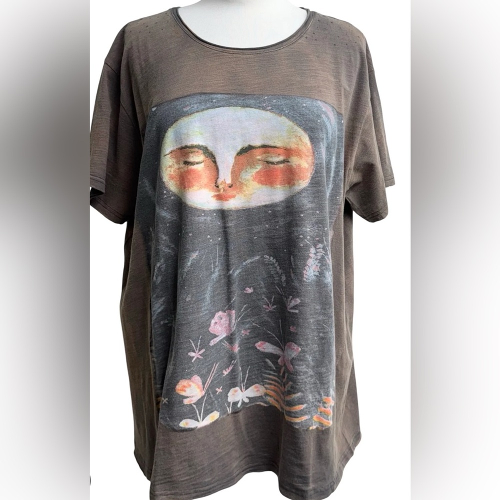 NWOT Jaded Gypsy moon tee size L\XL